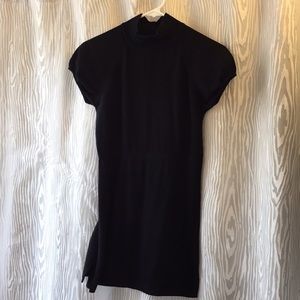 Short sleeve mock turtleneck sweater